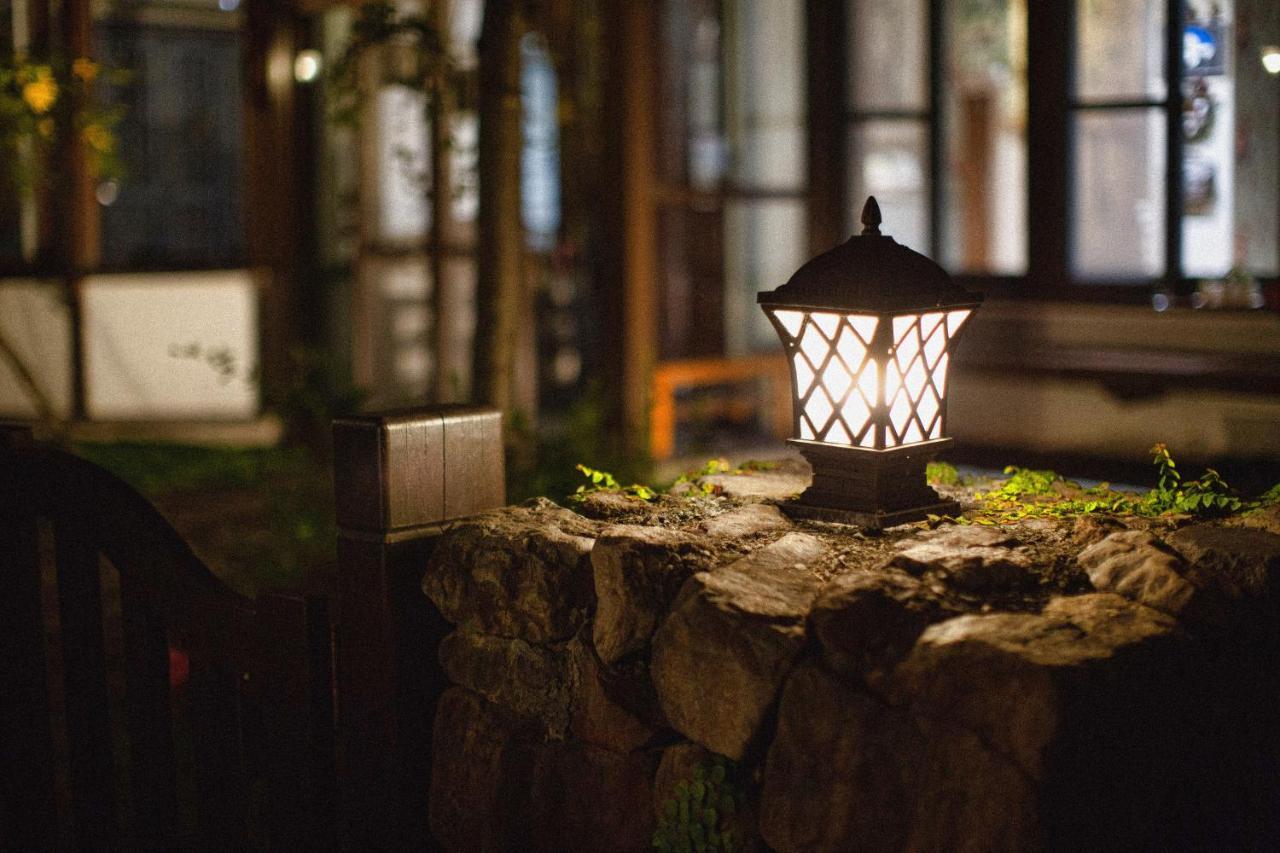 R&J Guesthouse Yuanshan Exterior photo